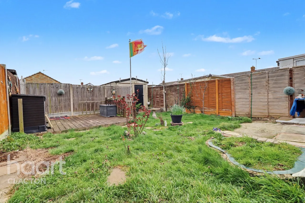 Virginia Close, Clacton-On-Sea, CO15, photo 7
