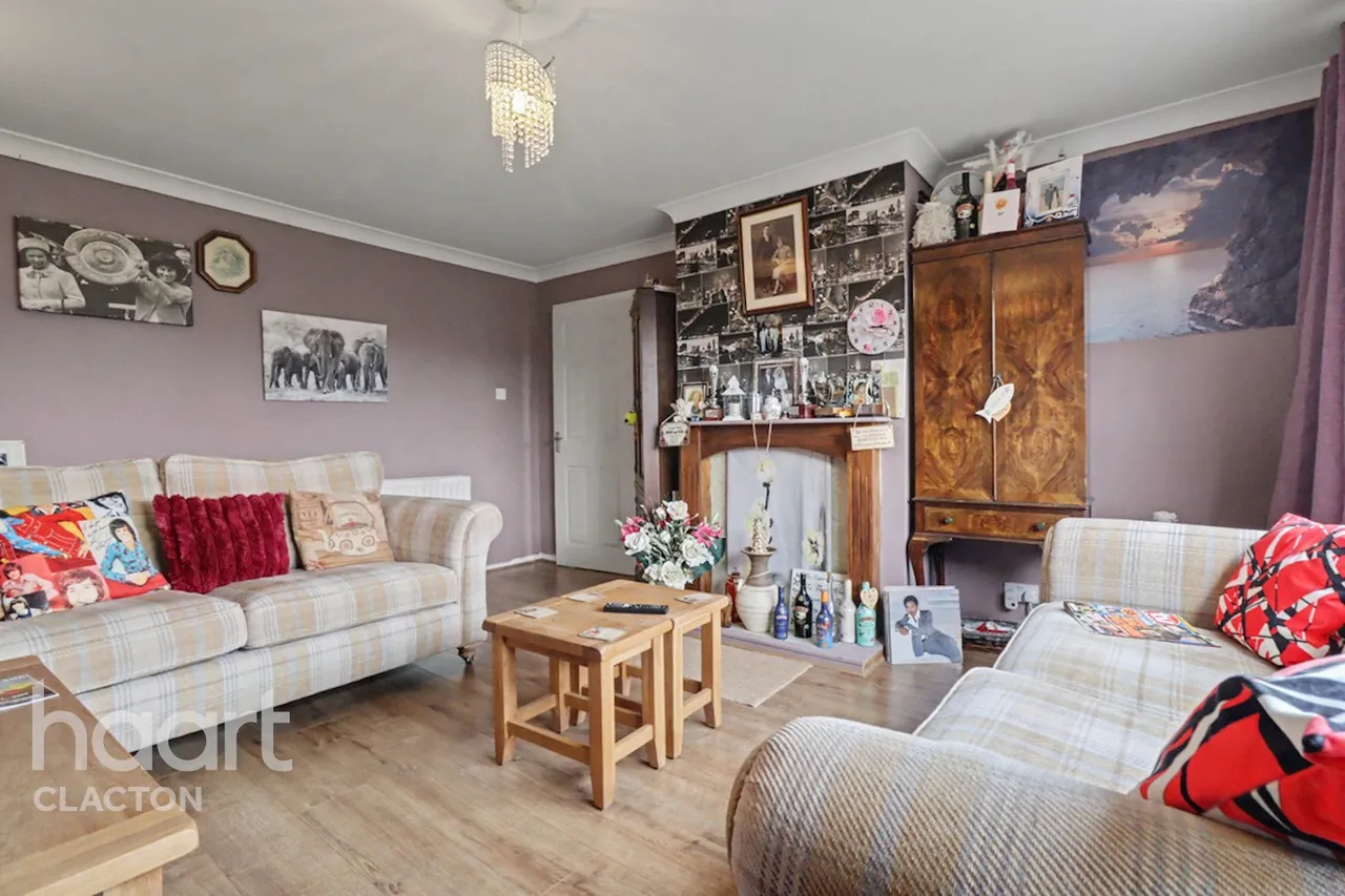 Virginia Close, Clacton-On-Sea, CO15, photo 3