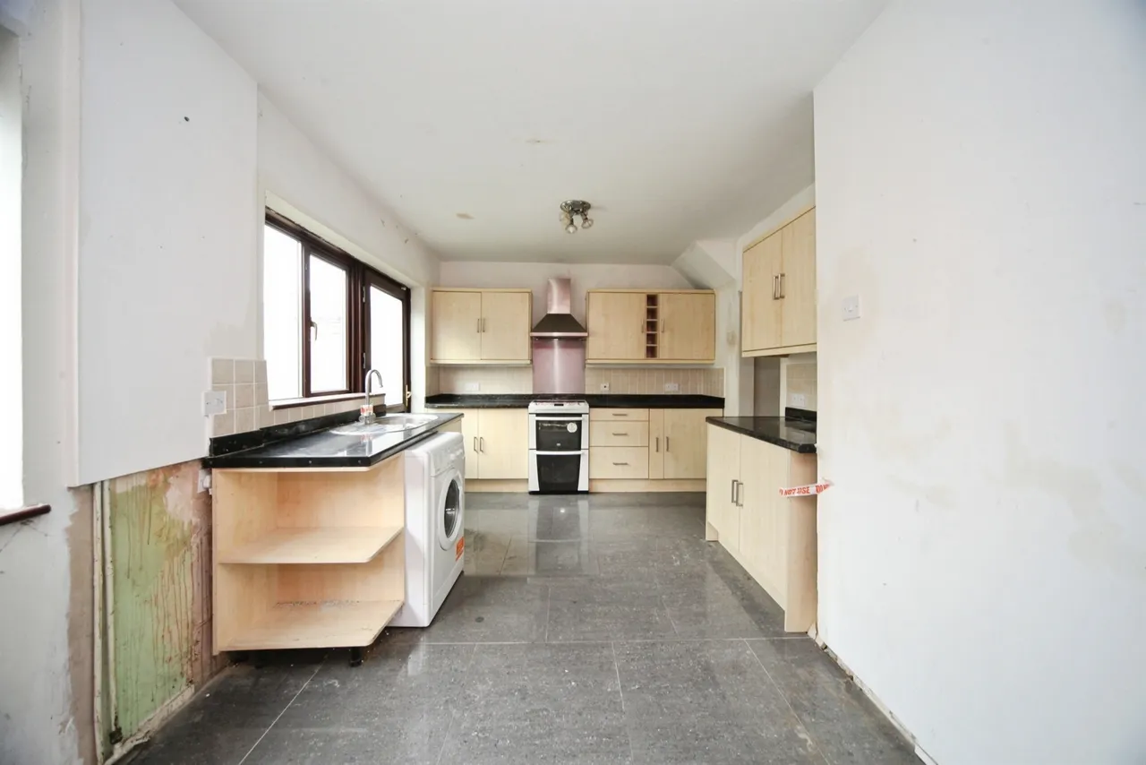 Regis Road, Luton, LU4, photo 5