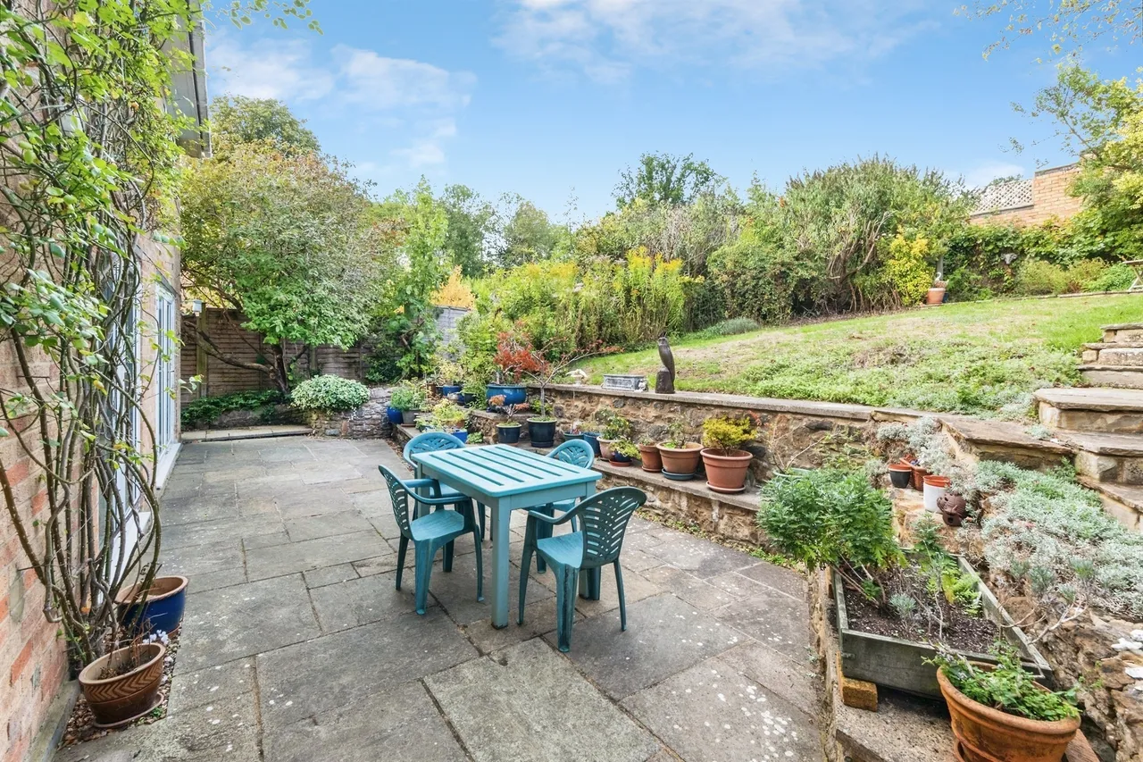 Page Hill Avenue, Buckingham, MK18, photo 17