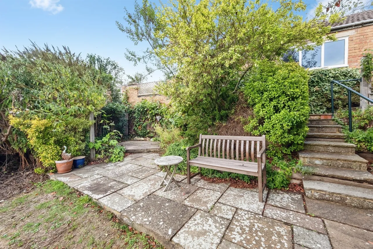 Page Hill Avenue, Buckingham, MK18, photo 18