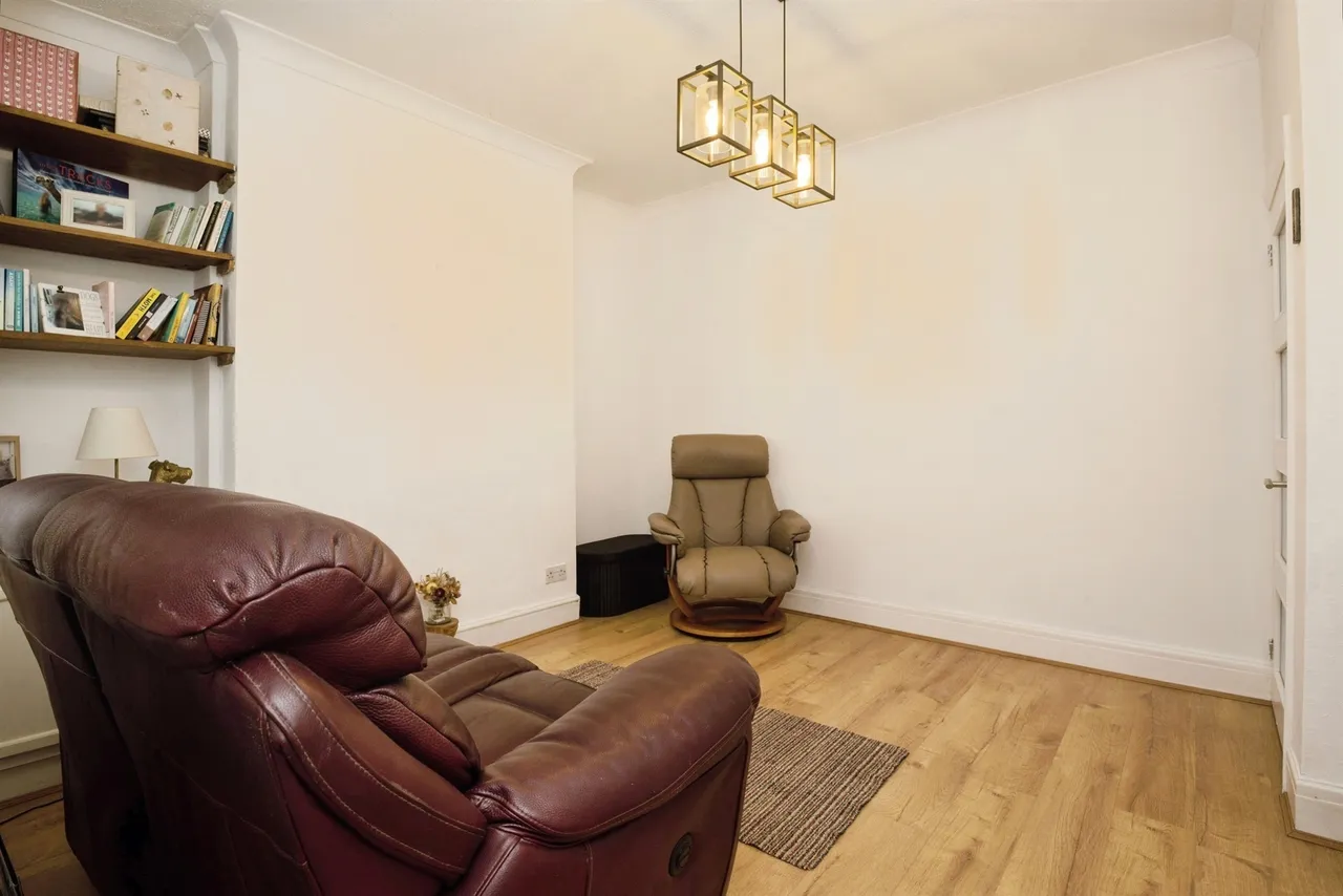 Radyr Road, Cardiff, photo 7