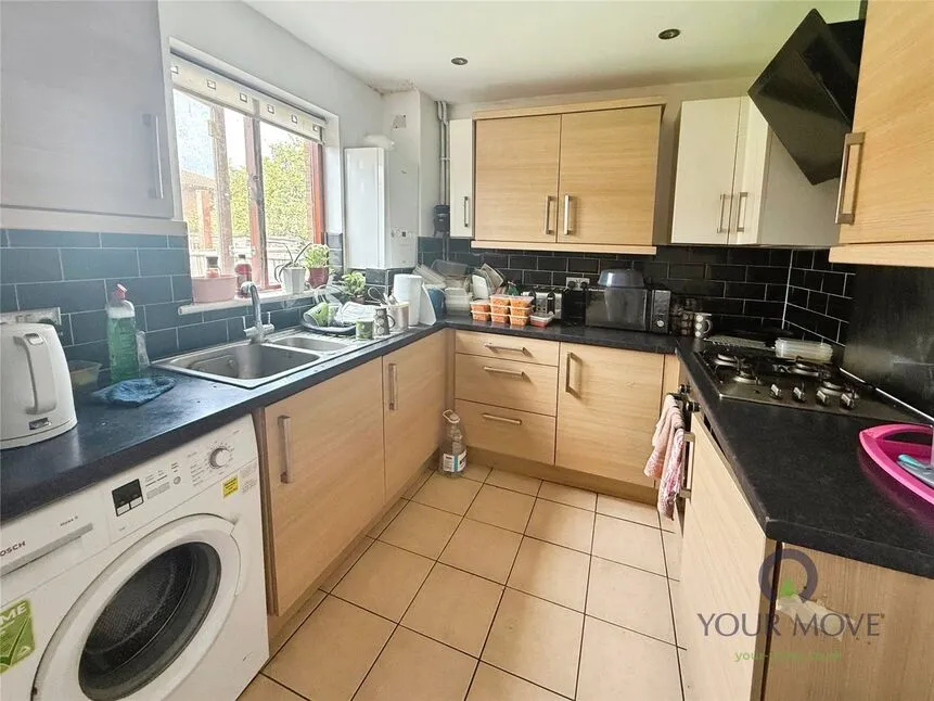 Eastgate Close, London, SE28, photo 4