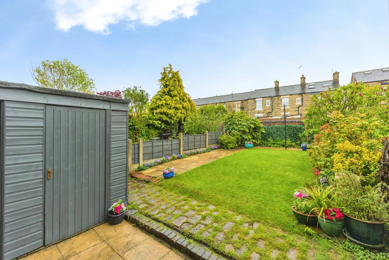 Tredcroft Street, Glossop, SK13, photo 21