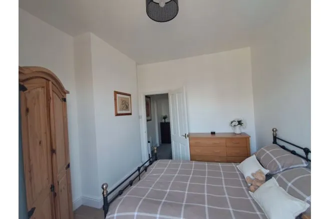 Tredcroft Street, Glossop, SK13, photo 11