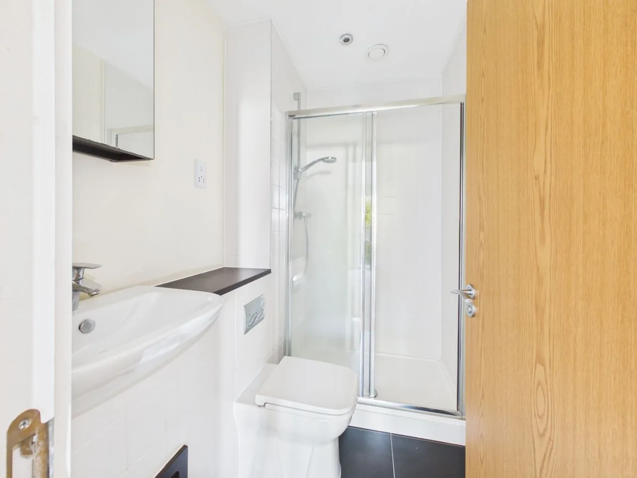 Russell Avenue, Locking Parklands, BS24, photo 15