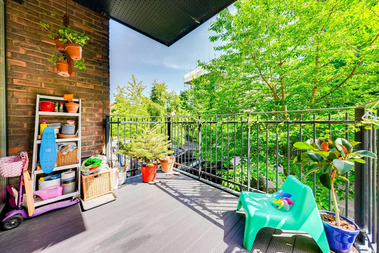 Whiston Road, London, E2, photo 10
