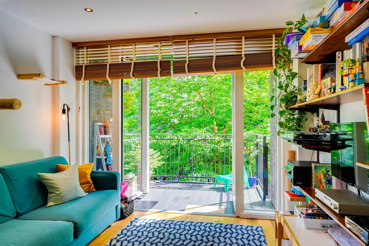 Whiston Road, London, E2, photo 6