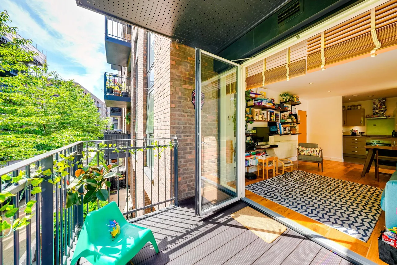 Whiston Road, London, E2, photo 14