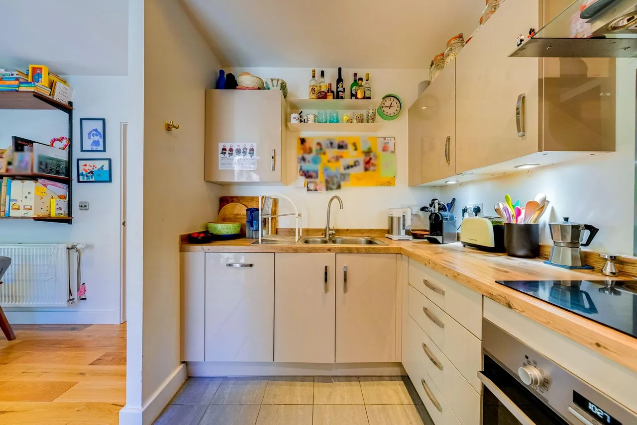Whiston Road, London, E2, photo 18