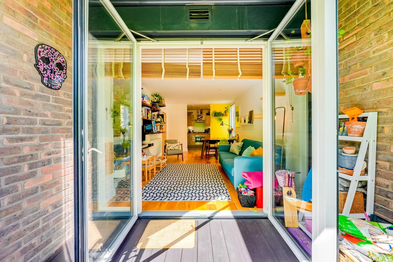 Whiston Road, London, E2, photo 11