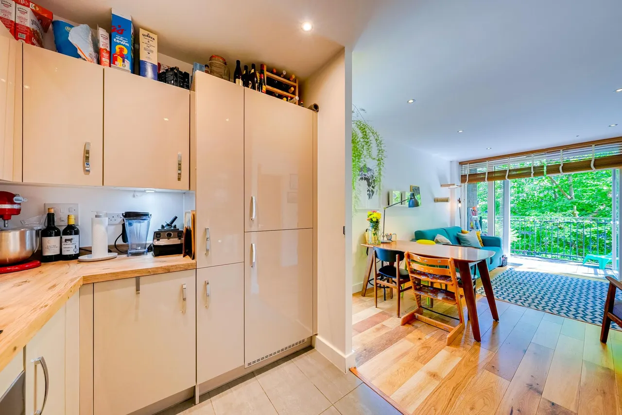 Whiston Road, London, E2, photo 15