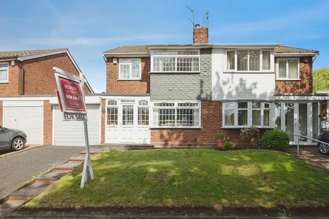 3 bed house for sale, Hawkins Street, West Bromwich, B70