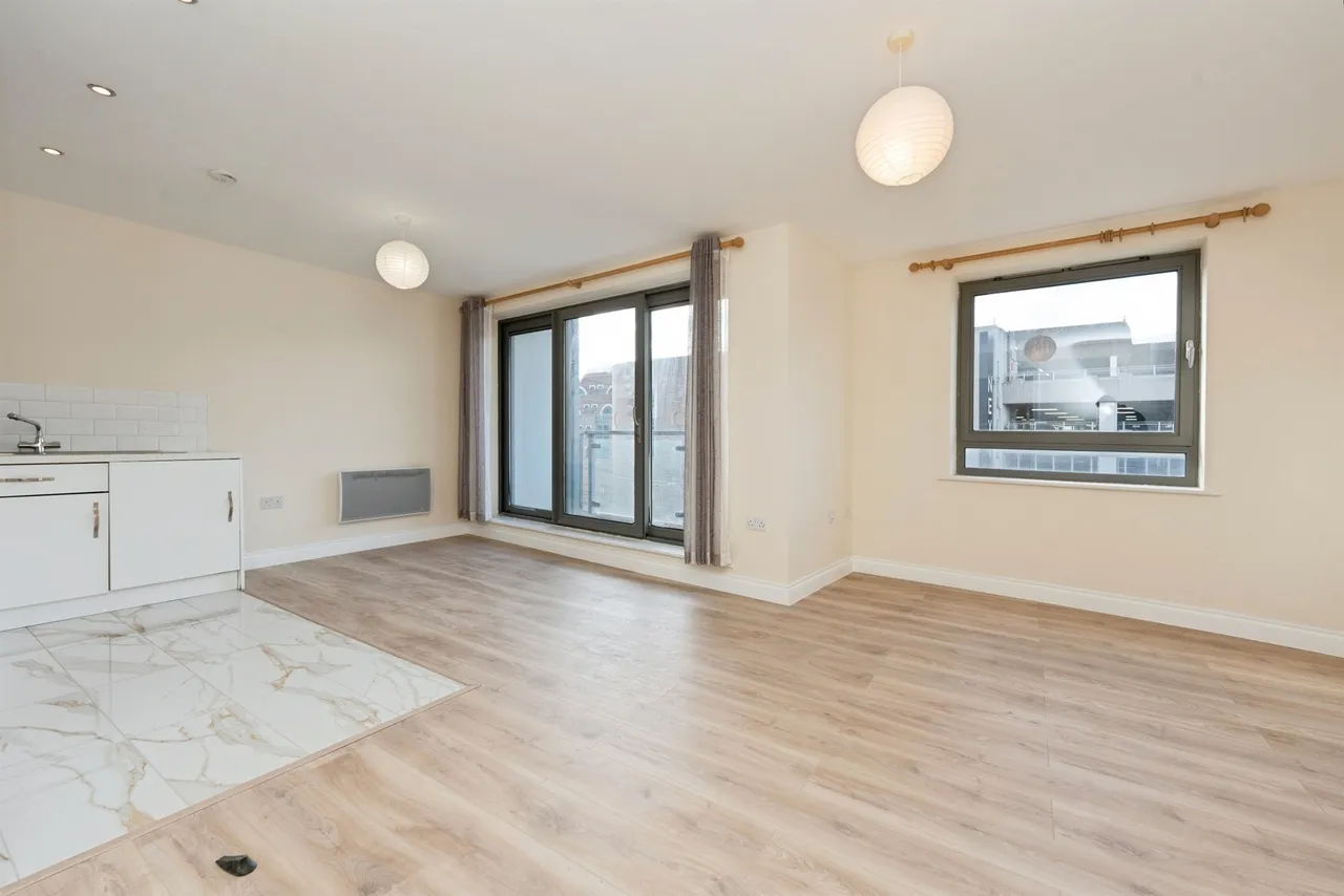 Loates Lane, Watford, WD17, photo 12