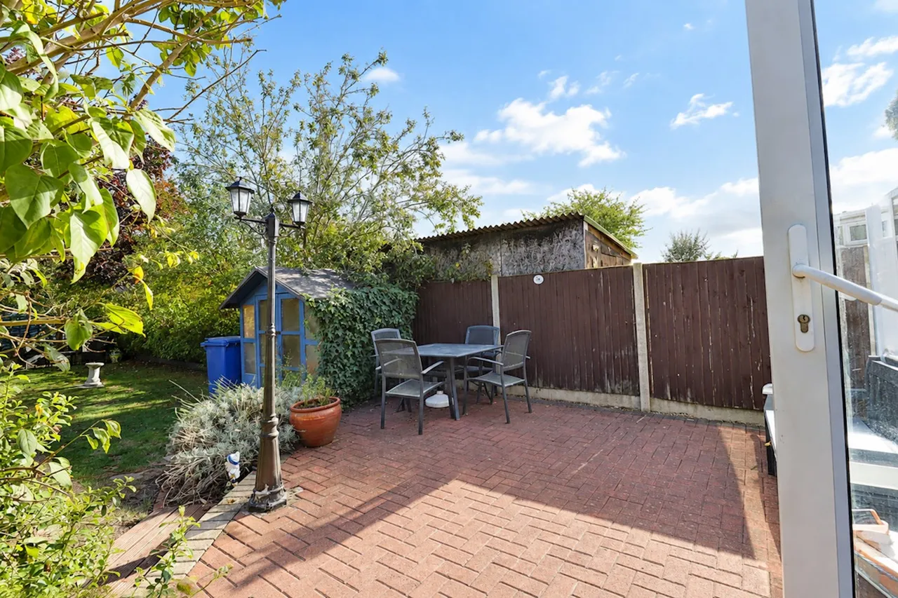 Barton Hill Drive, Minster, ME12, photo 15