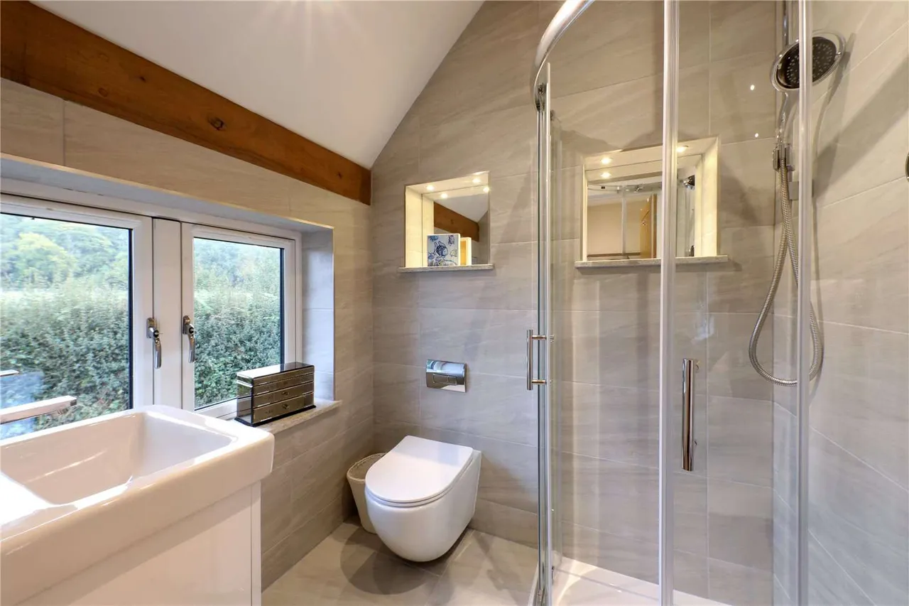 Ledgemore Lane, Great Gaddesden, HP2, photo 14