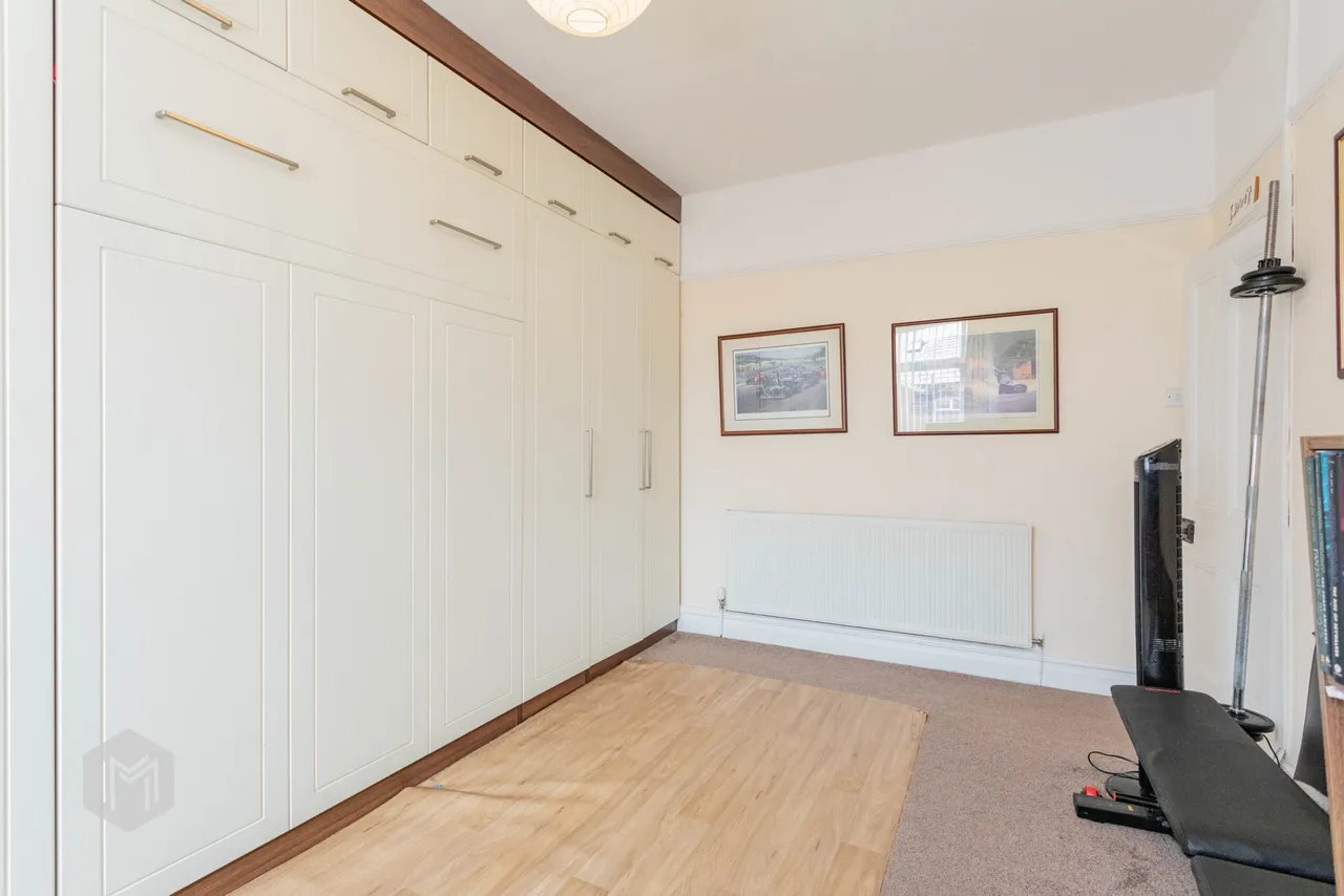 Moorside Avenue, Bolton, BL1 6BE, photo 16