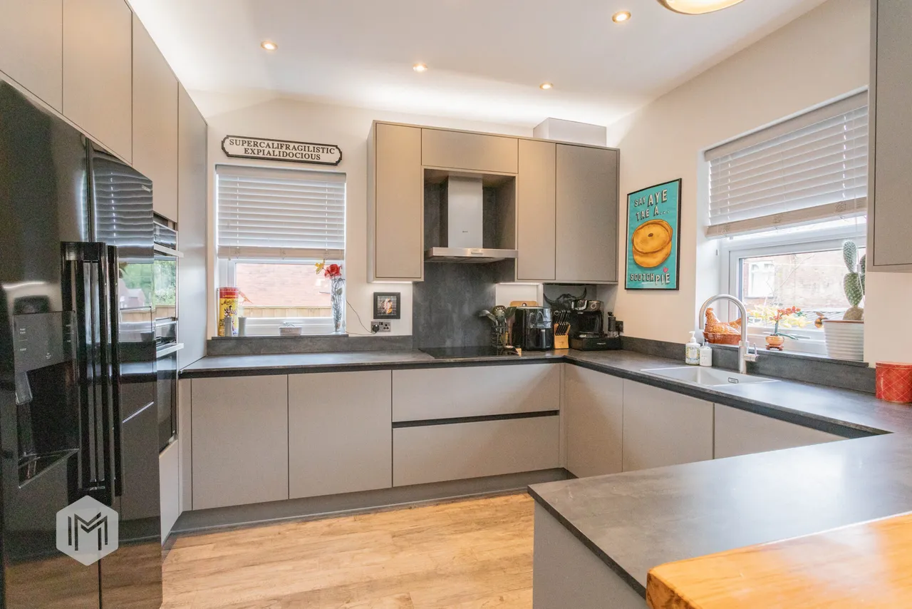 Moorside Avenue, Bolton, BL1 6BE, photo 4