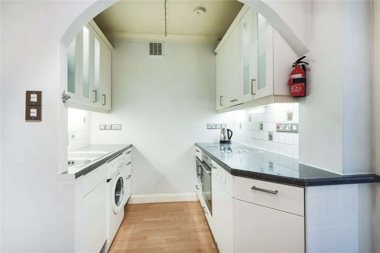 Vandon Court, 64 Petty France, St. James's Park, London, SW1H 9HE, photo 9