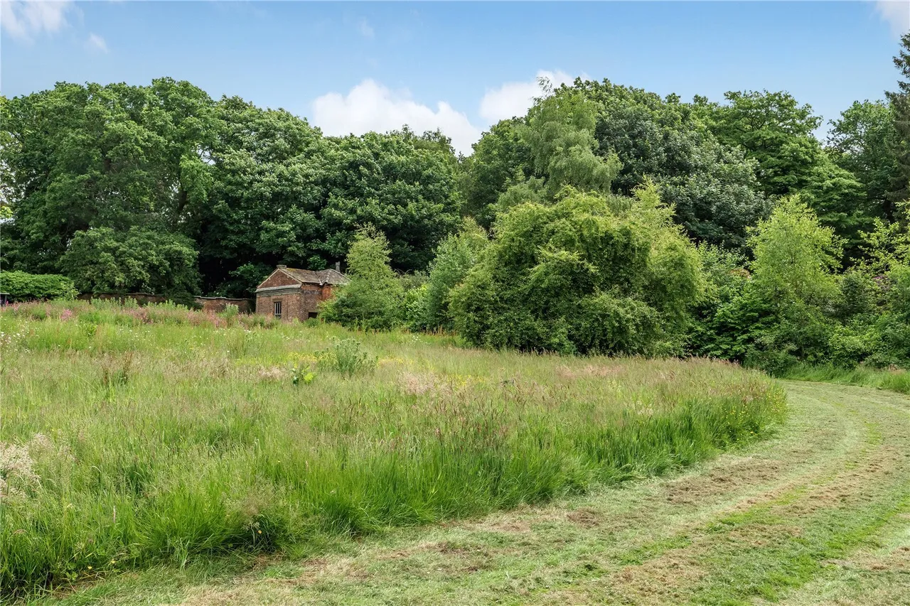 Mill Lane, Adlington, SK10, photo 11