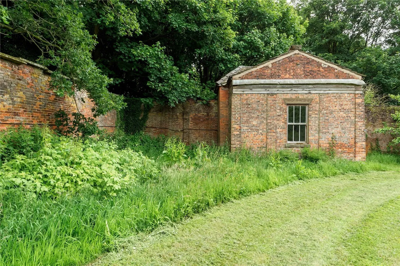 Mill Lane, Adlington, SK10, photo 26
