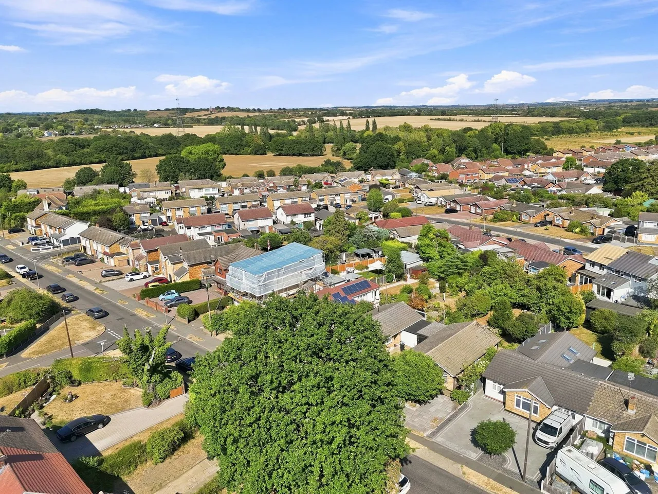 Highcliffe Road, Wickford, SS11 8JX, photo 2