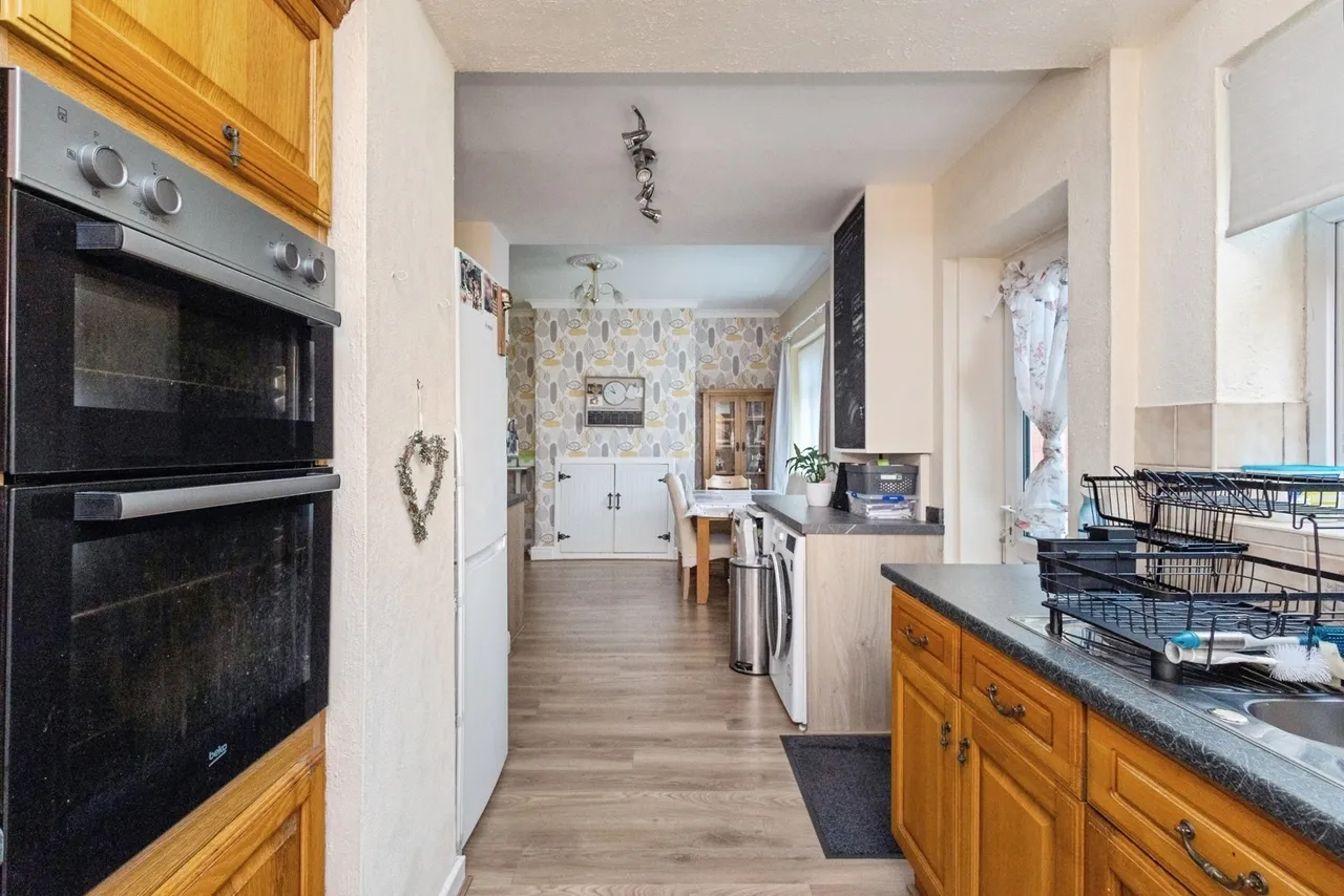 Woodhall Road, Stockport, Greater Manchester, SK5, photo 8