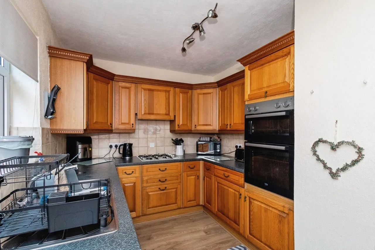 Woodhall Road, Stockport, Greater Manchester, SK5, photo 7