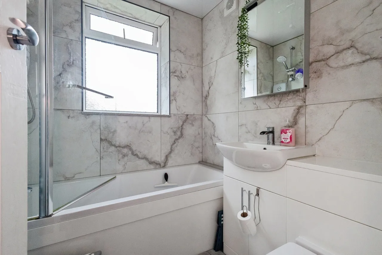 Woodhall Road, Stockport, Greater Manchester, SK5, photo 19