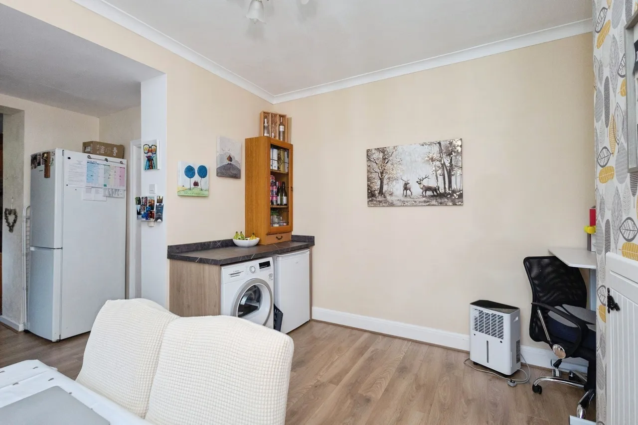 Woodhall Road, Stockport, Greater Manchester, SK5, photo 10