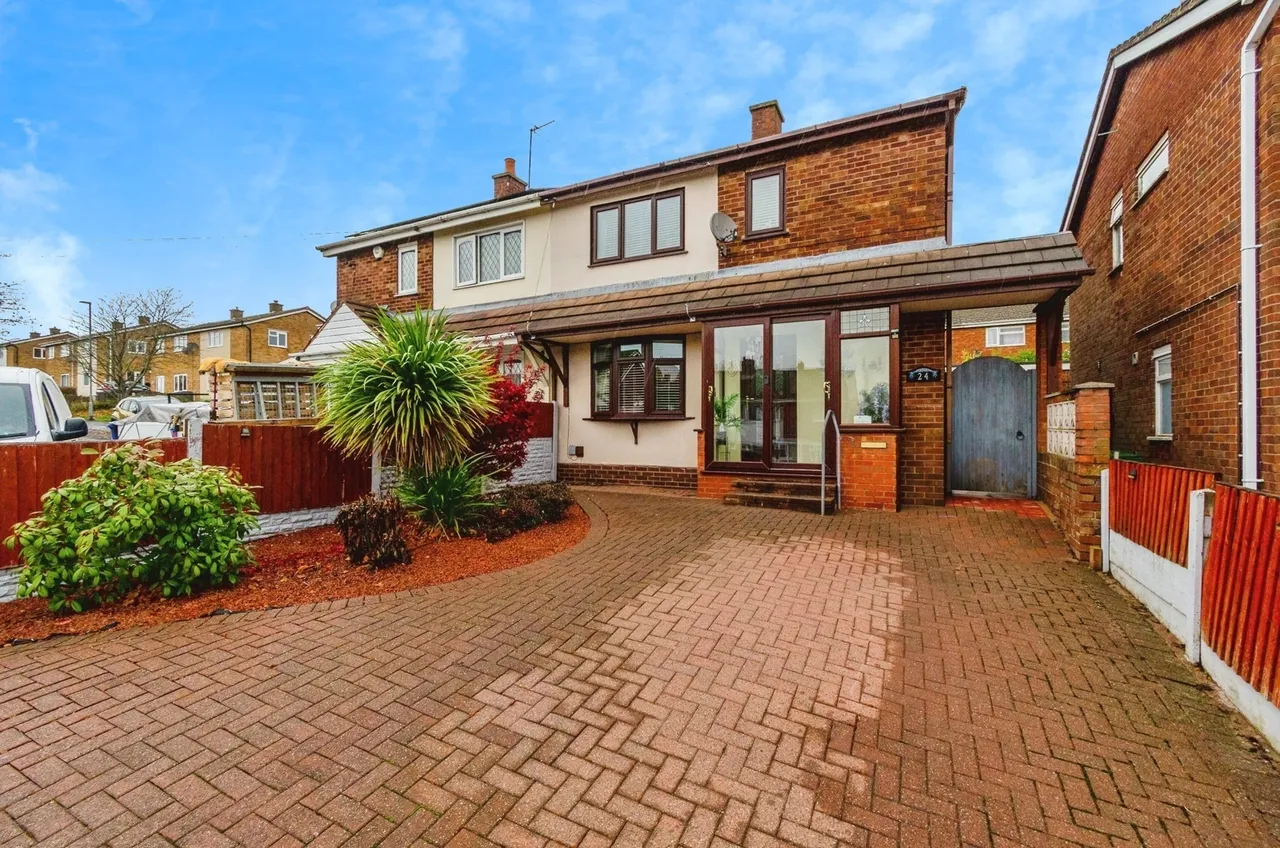 Burgoyne Street, Cannock, Staffordshire, WS11, photo 4