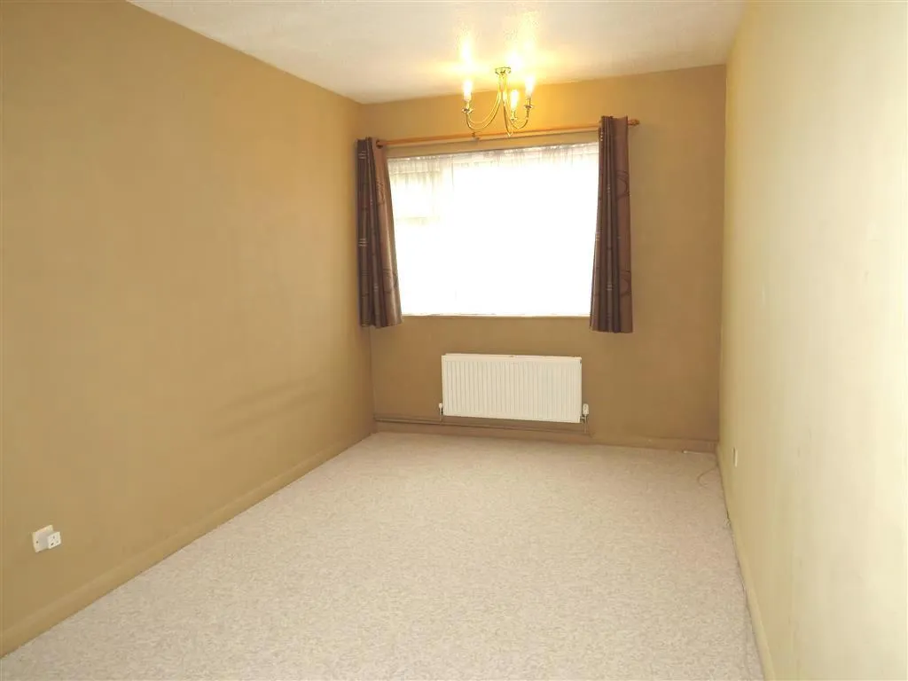 Hillmead, CRAWLEY, photo 5