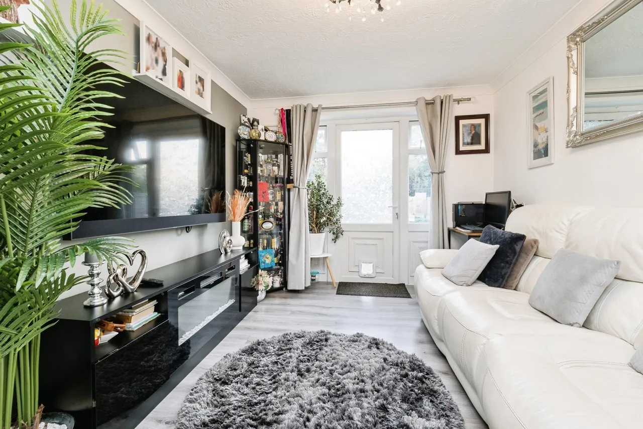 Frederick Road, Rainham, RM13, photo 7