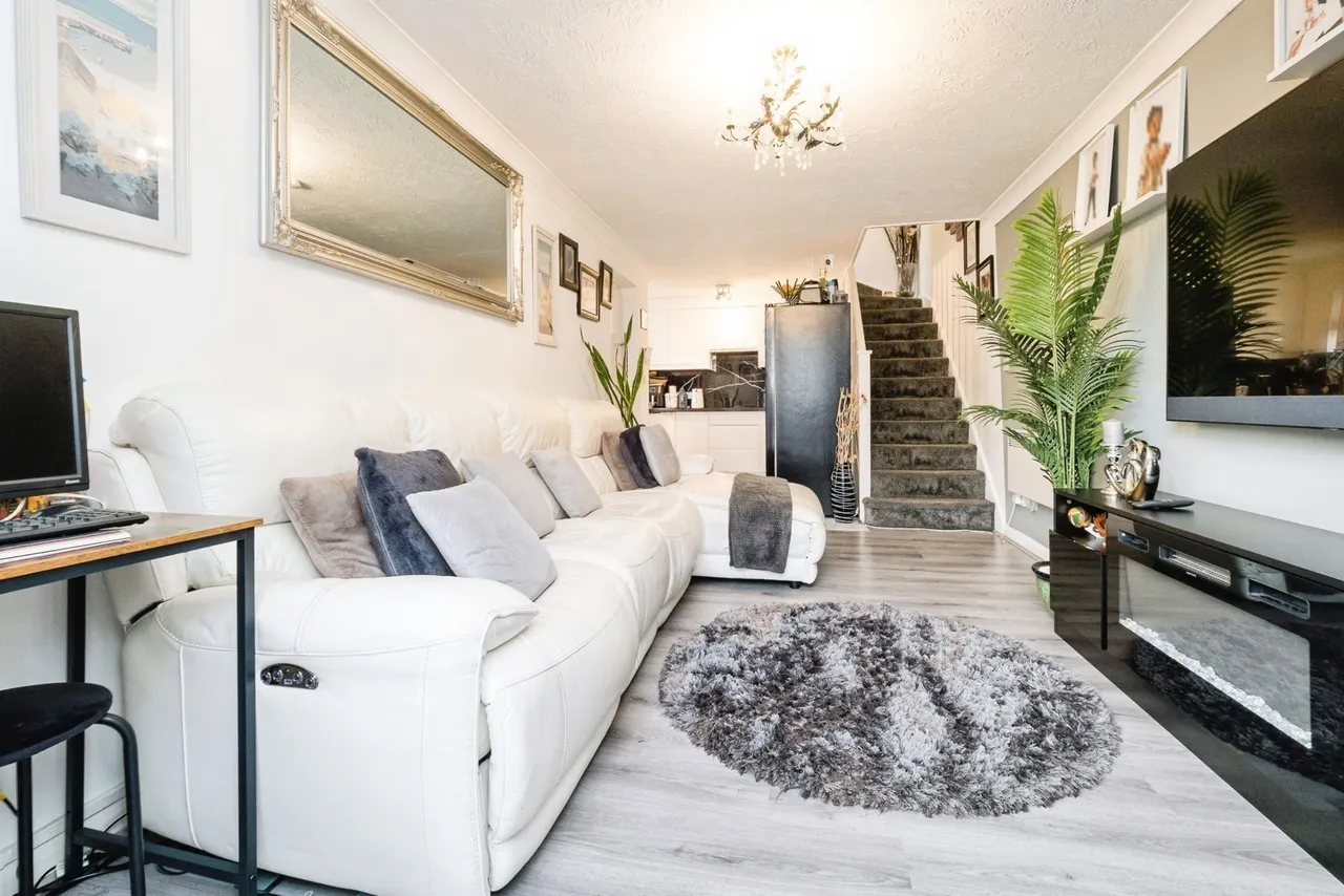 Frederick Road, Rainham, RM13, photo 12