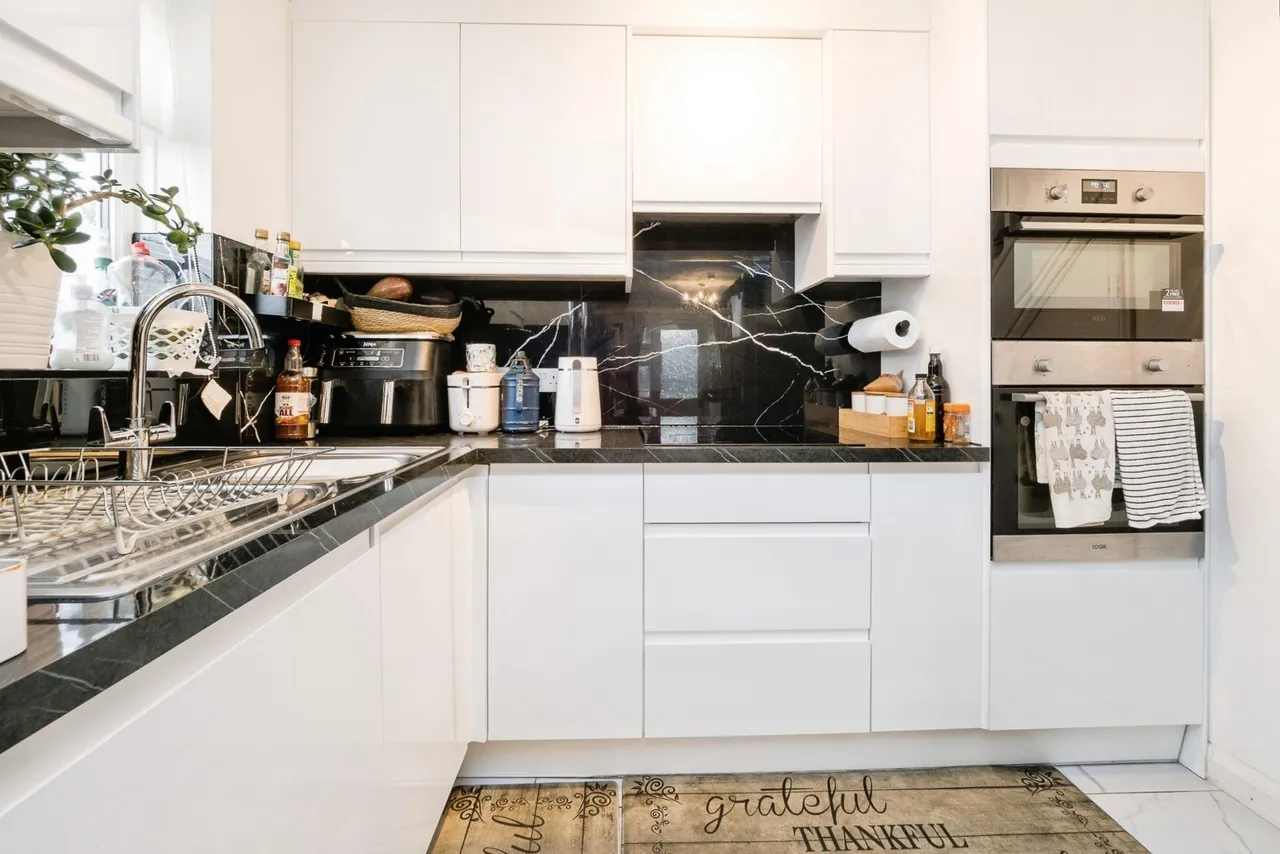 Frederick Road, Rainham, RM13, photo 9