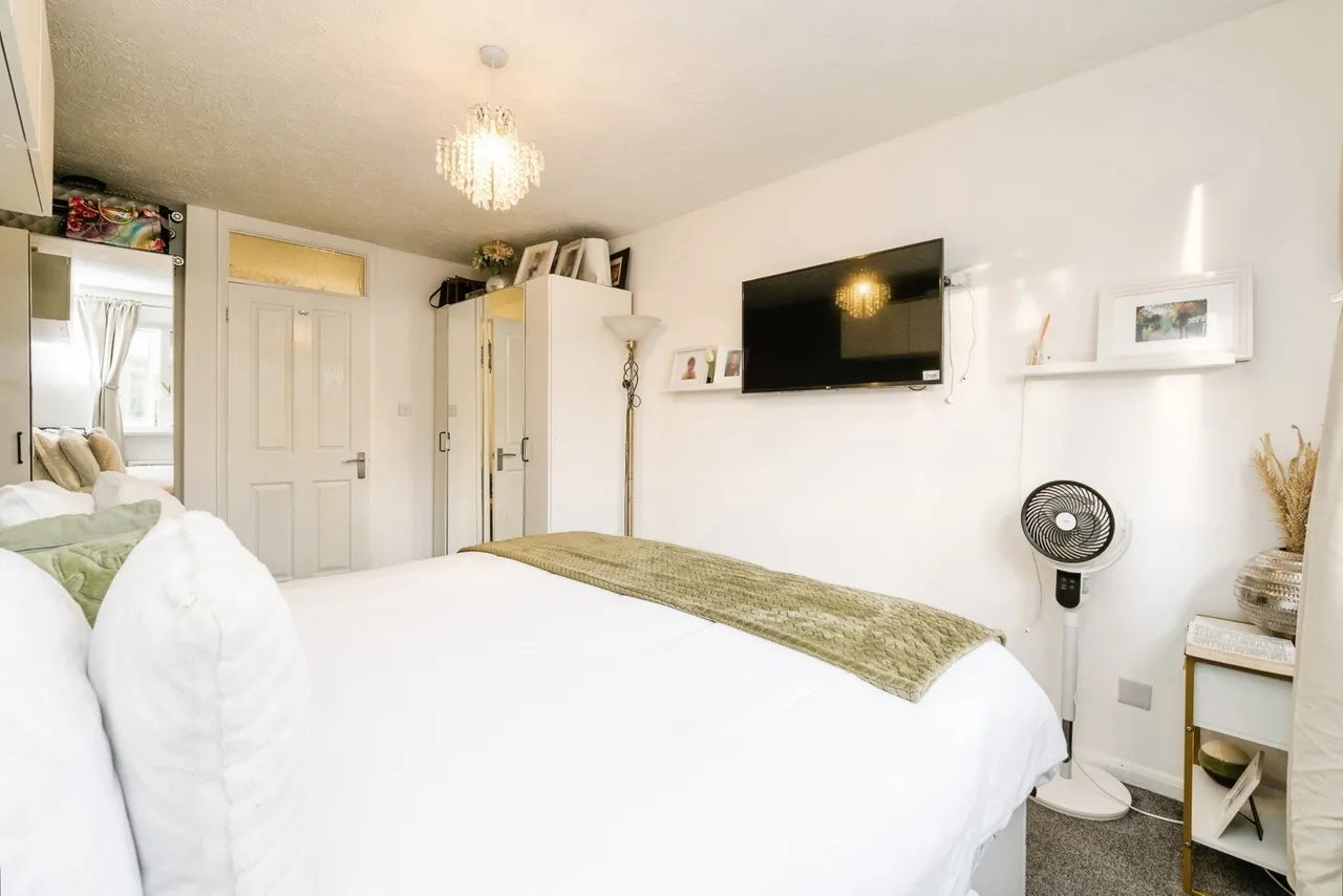Frederick Road, Rainham, RM13, photo 19