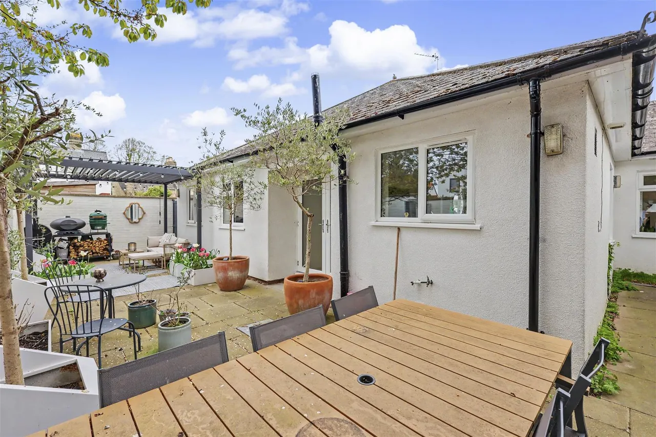 New Road, Saffron Walden, CB10, photo 15
