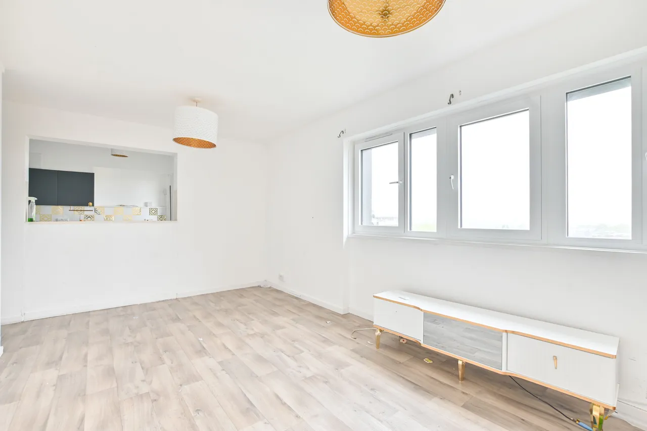 38 Hazlewood Tower, Golborne Gardens, London, photo 4