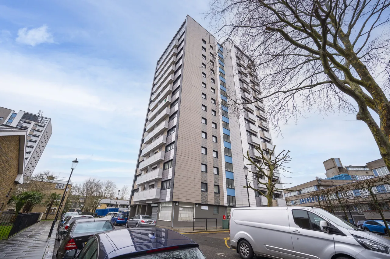 38 Hazlewood Tower, Golborne Gardens, London, photo 8