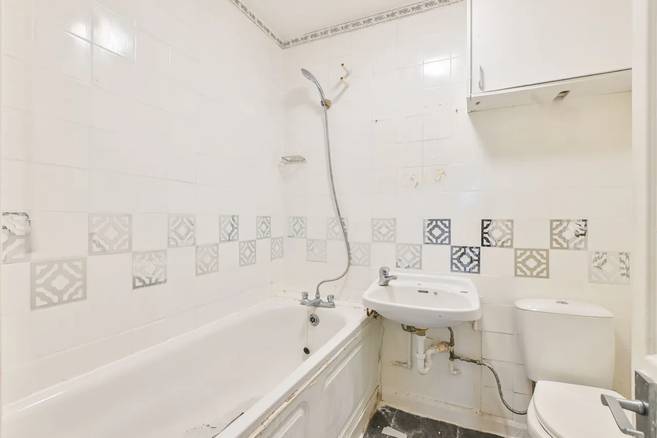 38 Hazlewood Tower, Golborne Gardens, London, photo 6