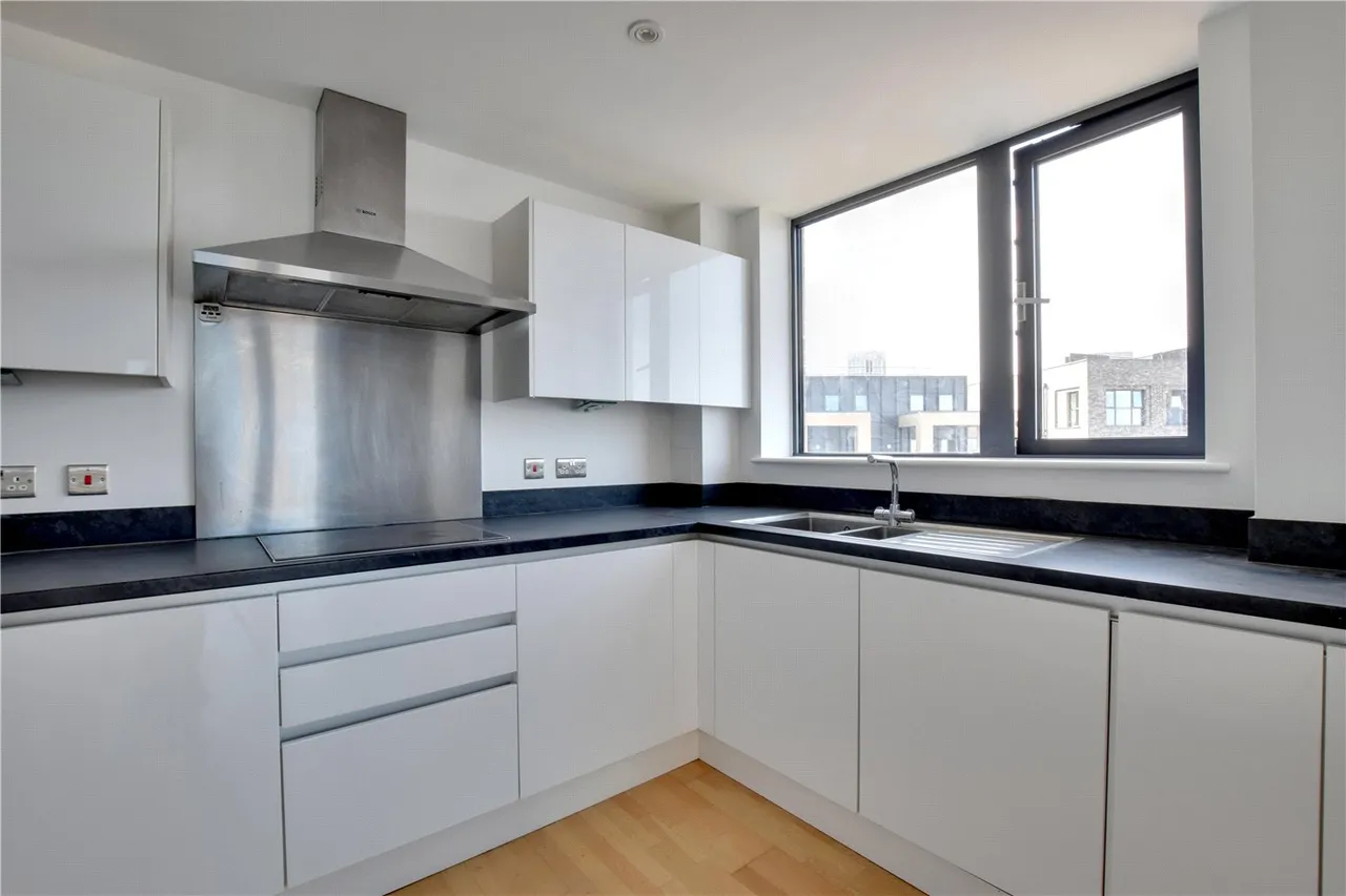Parkside Avenue, Greenwich, SE10, photo 13