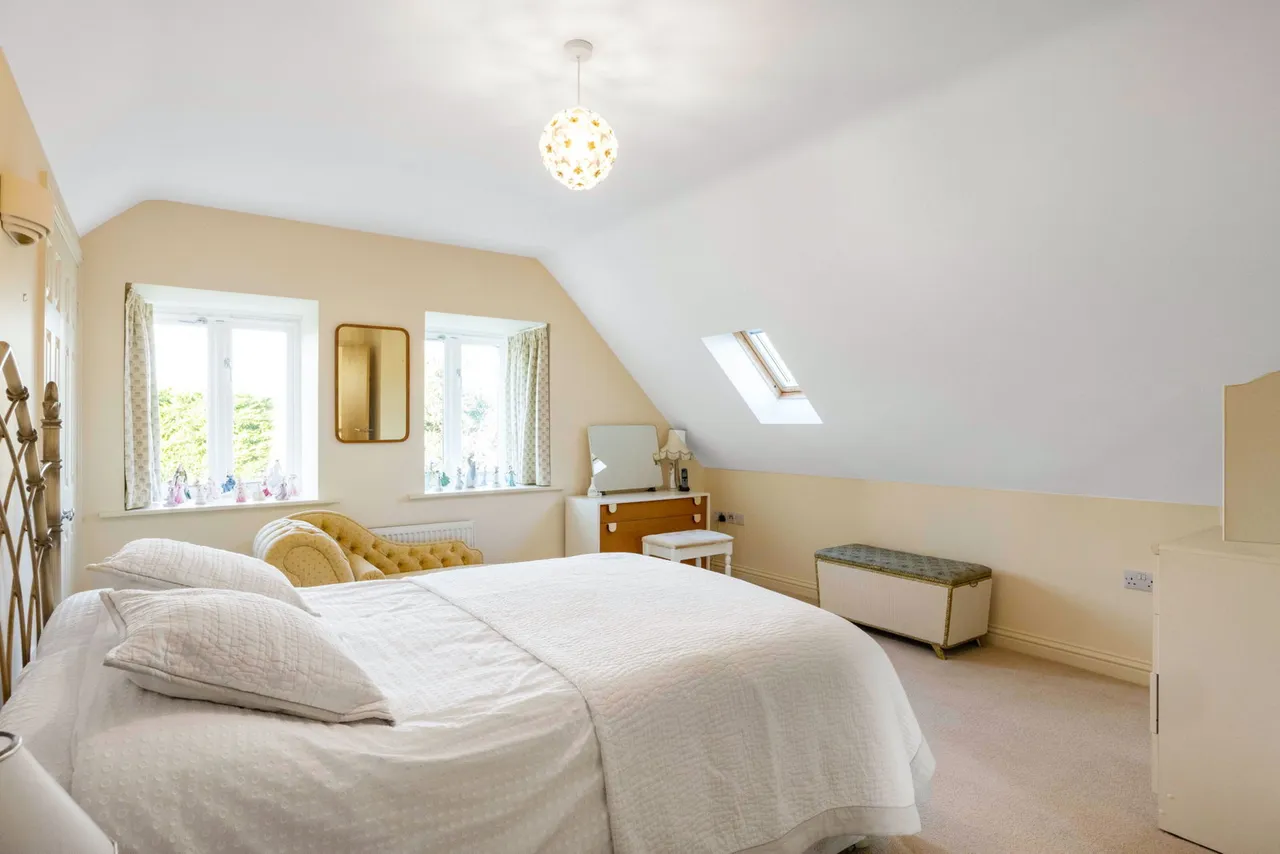 Charlton Gardens, Cheltenham, GL53, photo 16