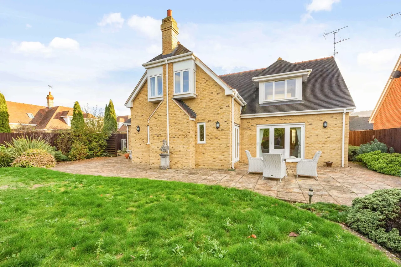 Charlton Gardens, Cheltenham, GL53, photo 21