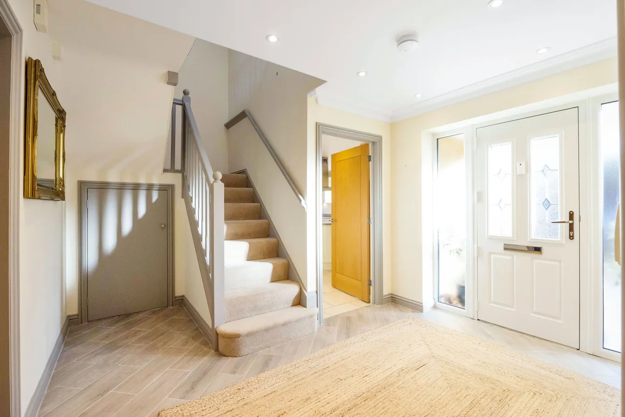 Charlton Gardens, Cheltenham, GL53, photo 12