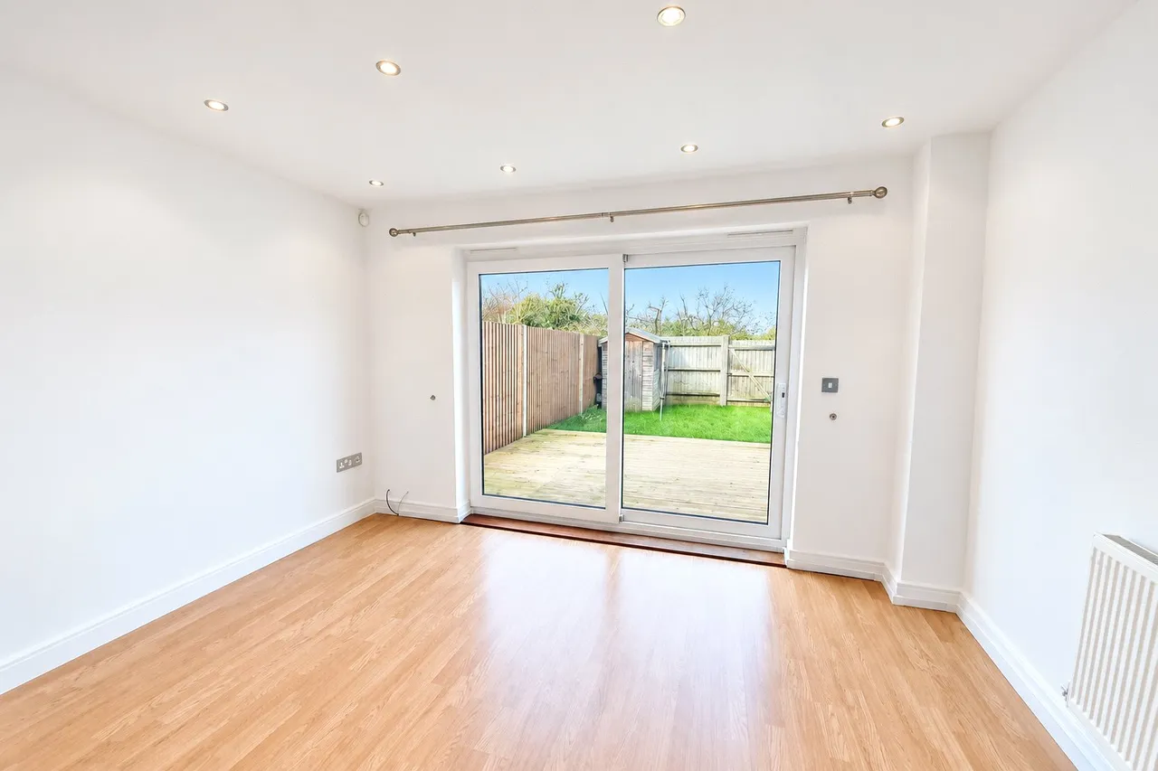 Temple Way, Rayleigh, Essex, SS6, photo 2