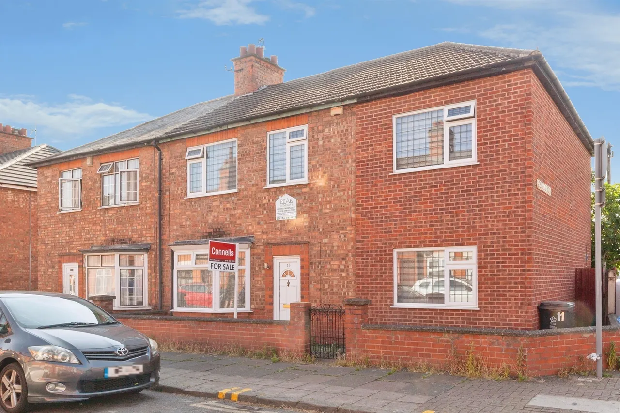 4 bed house for sale — Kedleston Road, Leicester