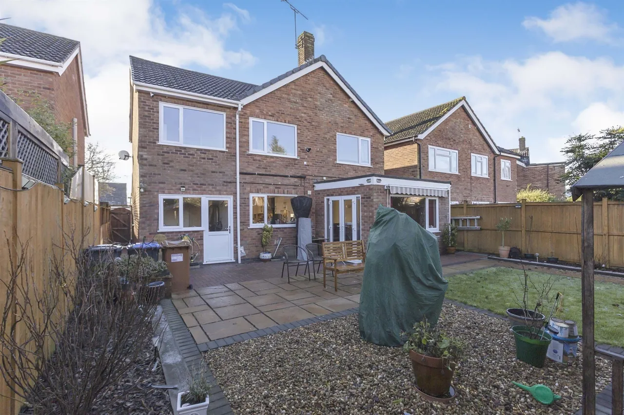 5 bed house for sale — Barbara Avenue, Newbold Verdon, LEICESTER