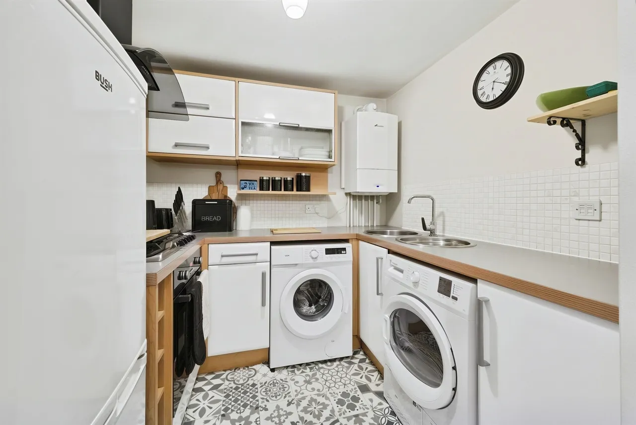 Weedon Road, Northampton, photo 5