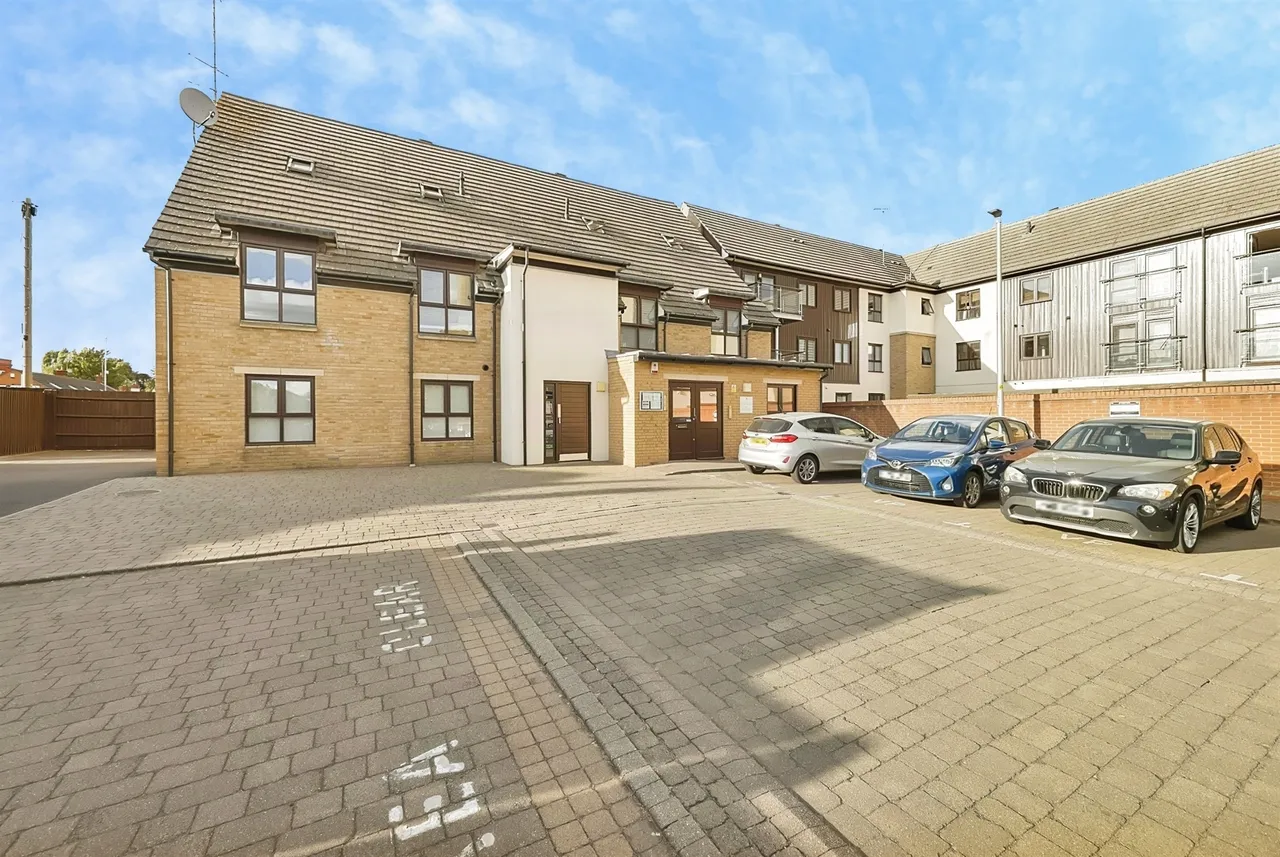 Weedon Road, Northampton, photo 12