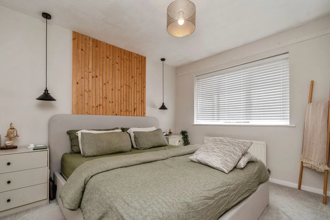 Fremantle Drive, Heath Hayes, Cannock, WS12, photo 7